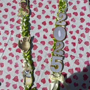 Green and Silver Graduation Lei 2025